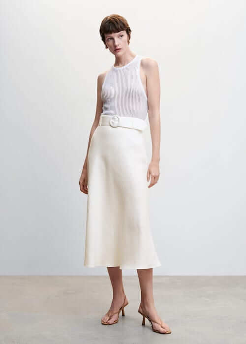 what to wear with white skirt