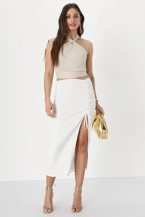 what to wear with white skirt