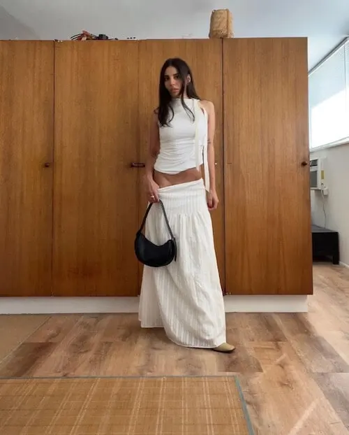 what to wear with white skirt
