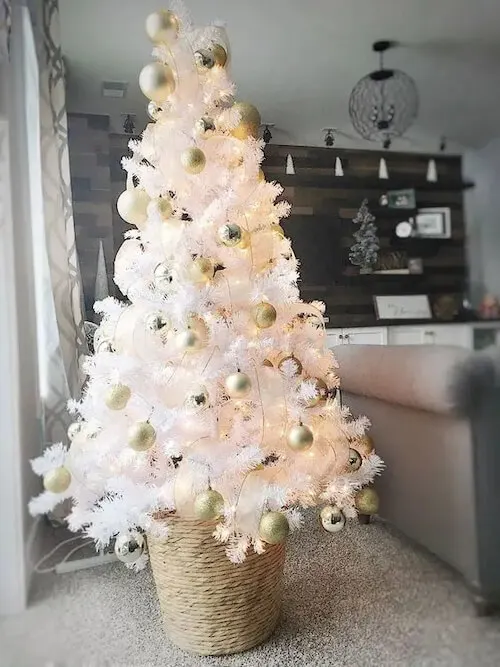 white and gold christmas tree ideas