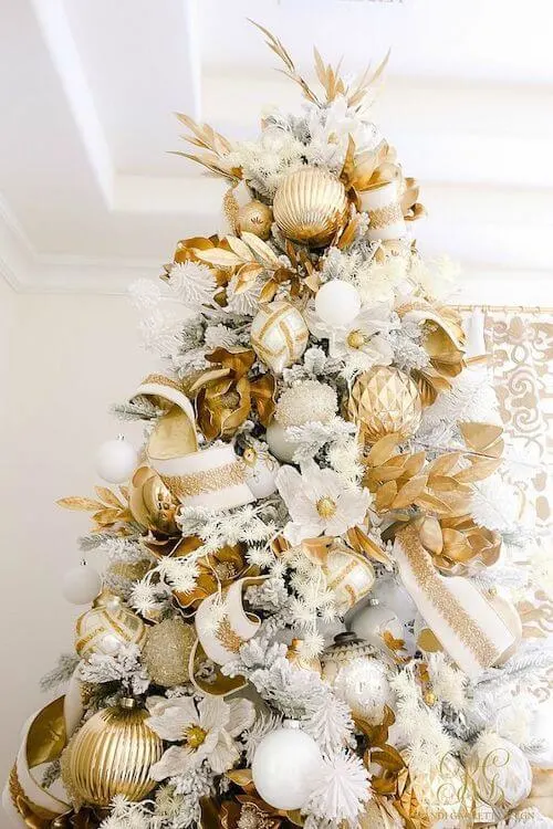 white and gold christmas tree ideas