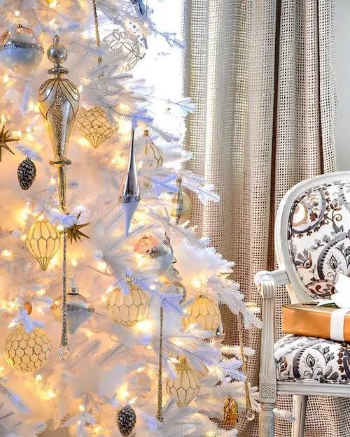 white and gold christmas tree ideas