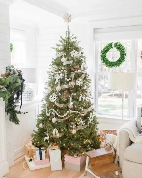 white and gold christmas tree ideas