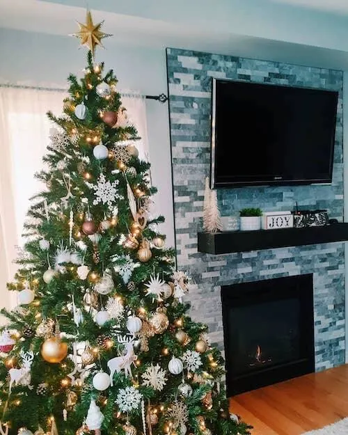 white and gold christmas tree ideas