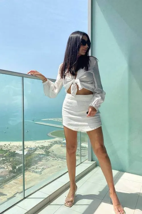 white denim skirt outfit