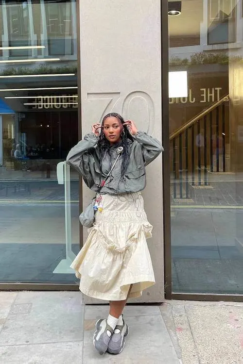 white long skirt outfit