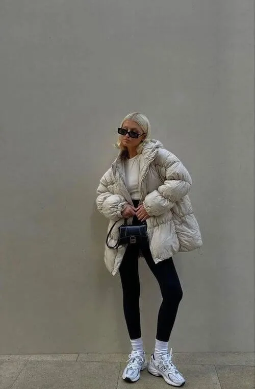 40+ White Puffer Jacket Outfit Ideas For Women [2023]: Cute Ways To ...