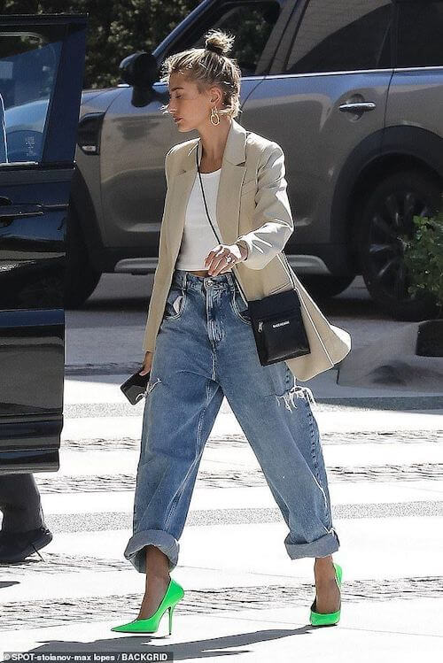 white shirt and jeans outfit