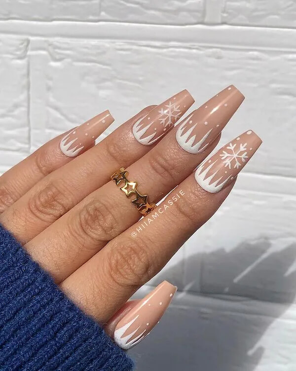 white winter nails