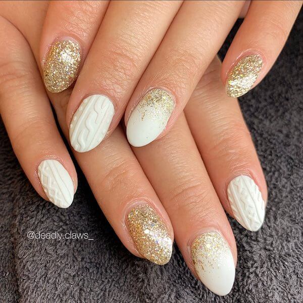 white winter nails