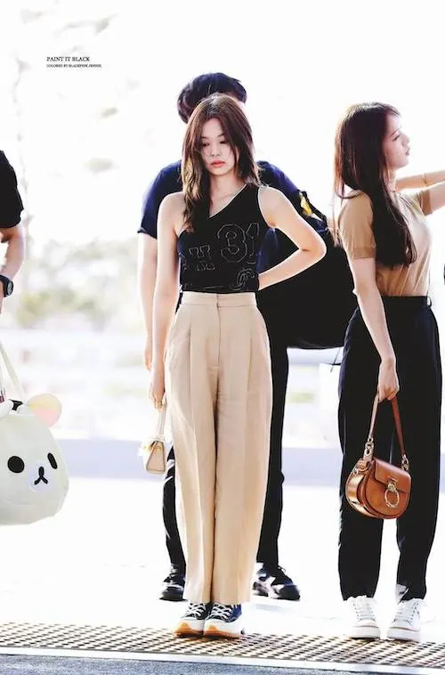 wide leg pants outfits