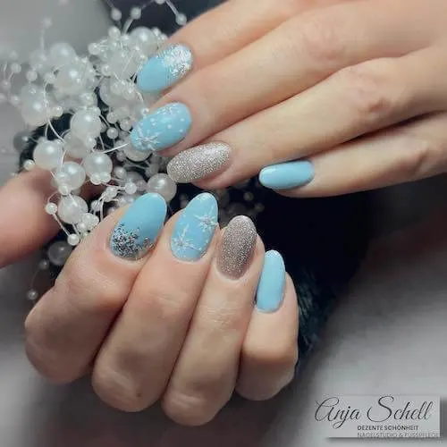 winter blue nail designs