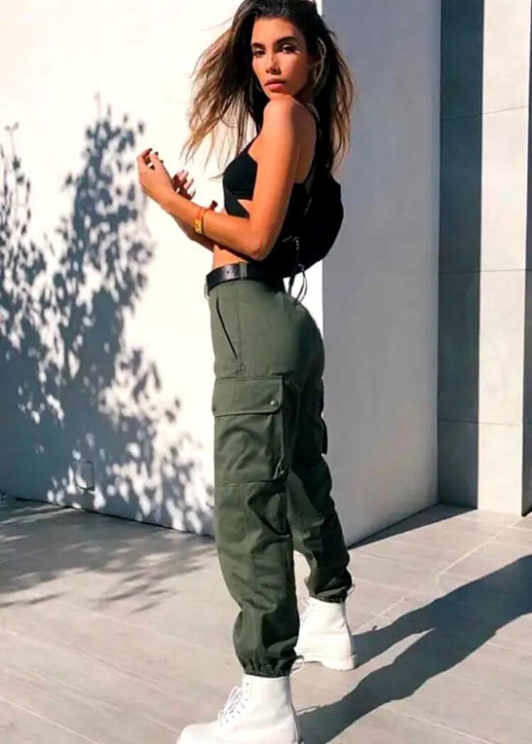 Stylish Cargo Pants Outfits for Women | Trendy Fashion 2024