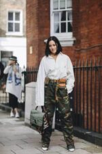 80+ Best Women Cargo Pants Outfit Ideas: How To Wear This Pant Fashion