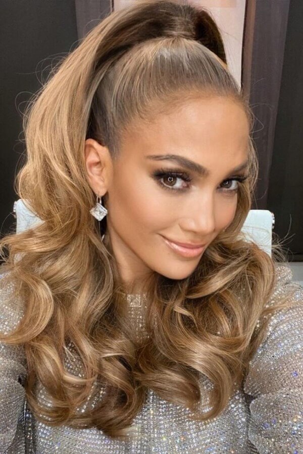 Glamorous High Curled Ponytail