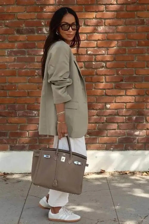 work outfits with sneakers