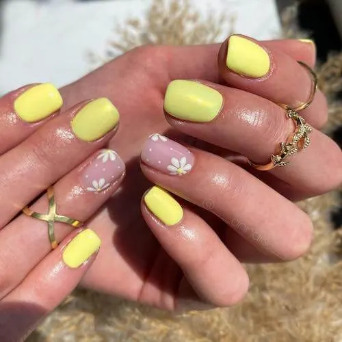 Pastel Yellow Nails for spring season